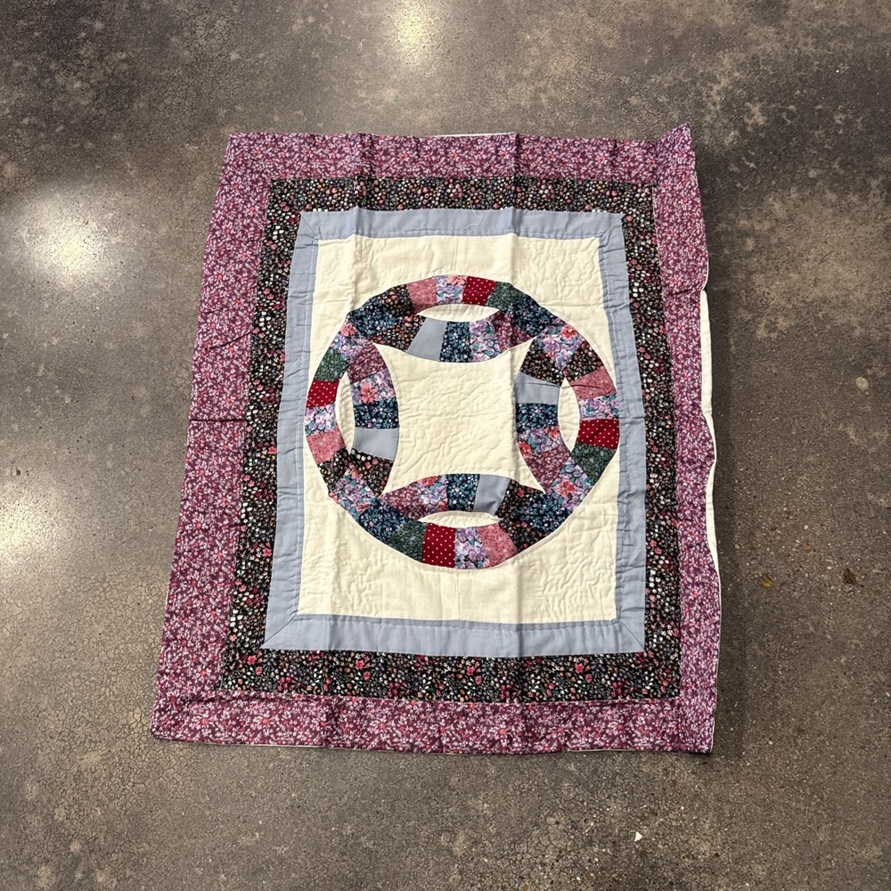Set of 2 Quilted Wedding Ring Standard Pillow Shams 21x27 A Treasured Heirloom